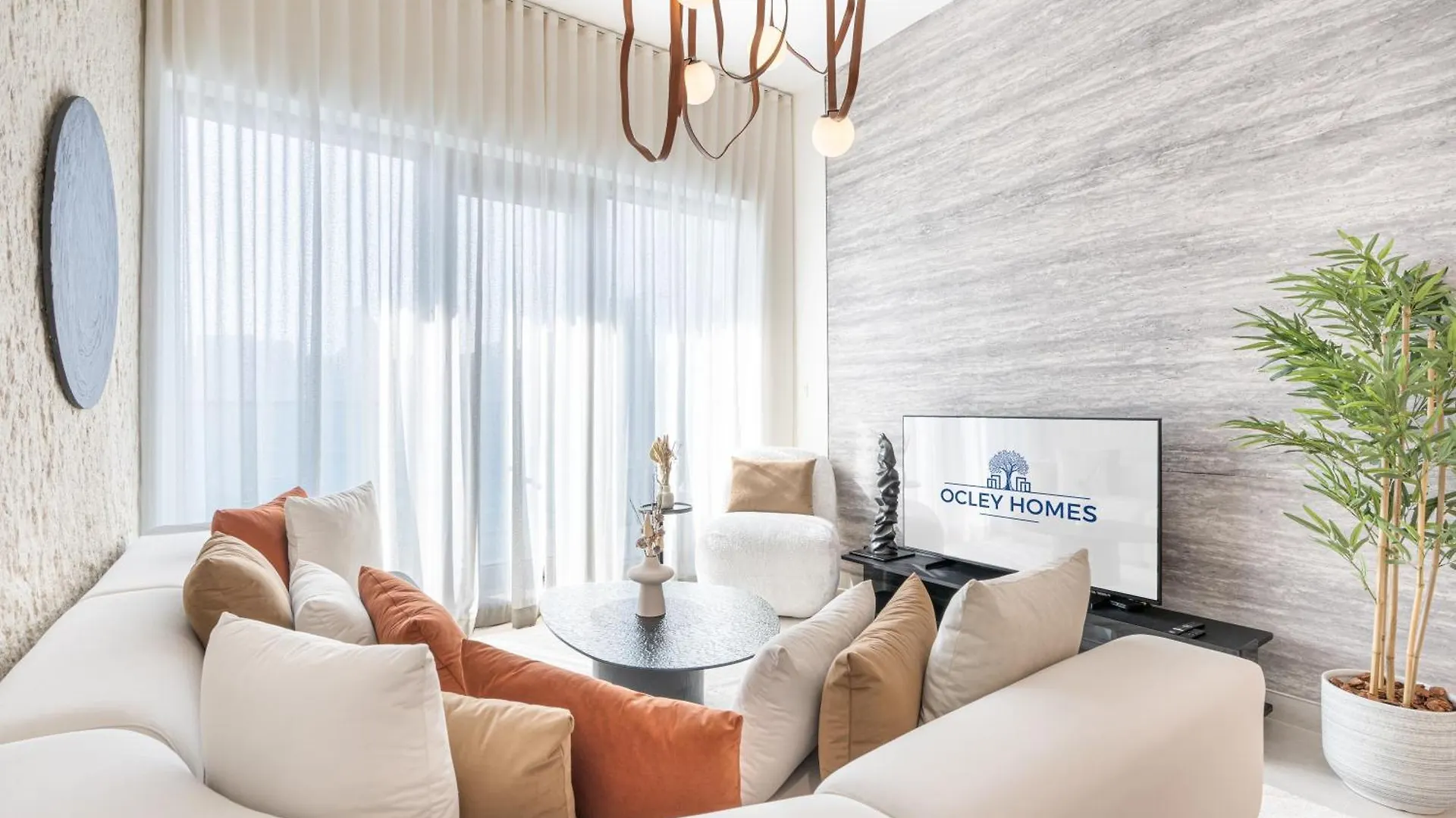 Apartment Nicely Furnished Home In The Heart Of Business Bay Dubai