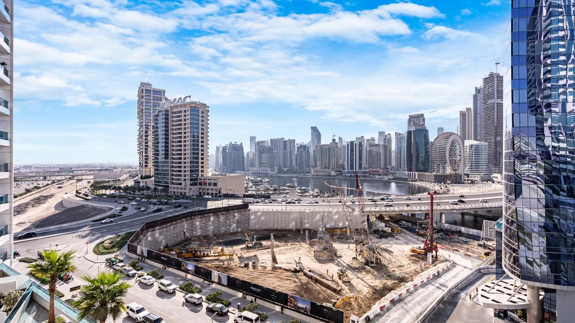 Nicely Furnished Home In The Heart Of Business Bay Dubai Apartment