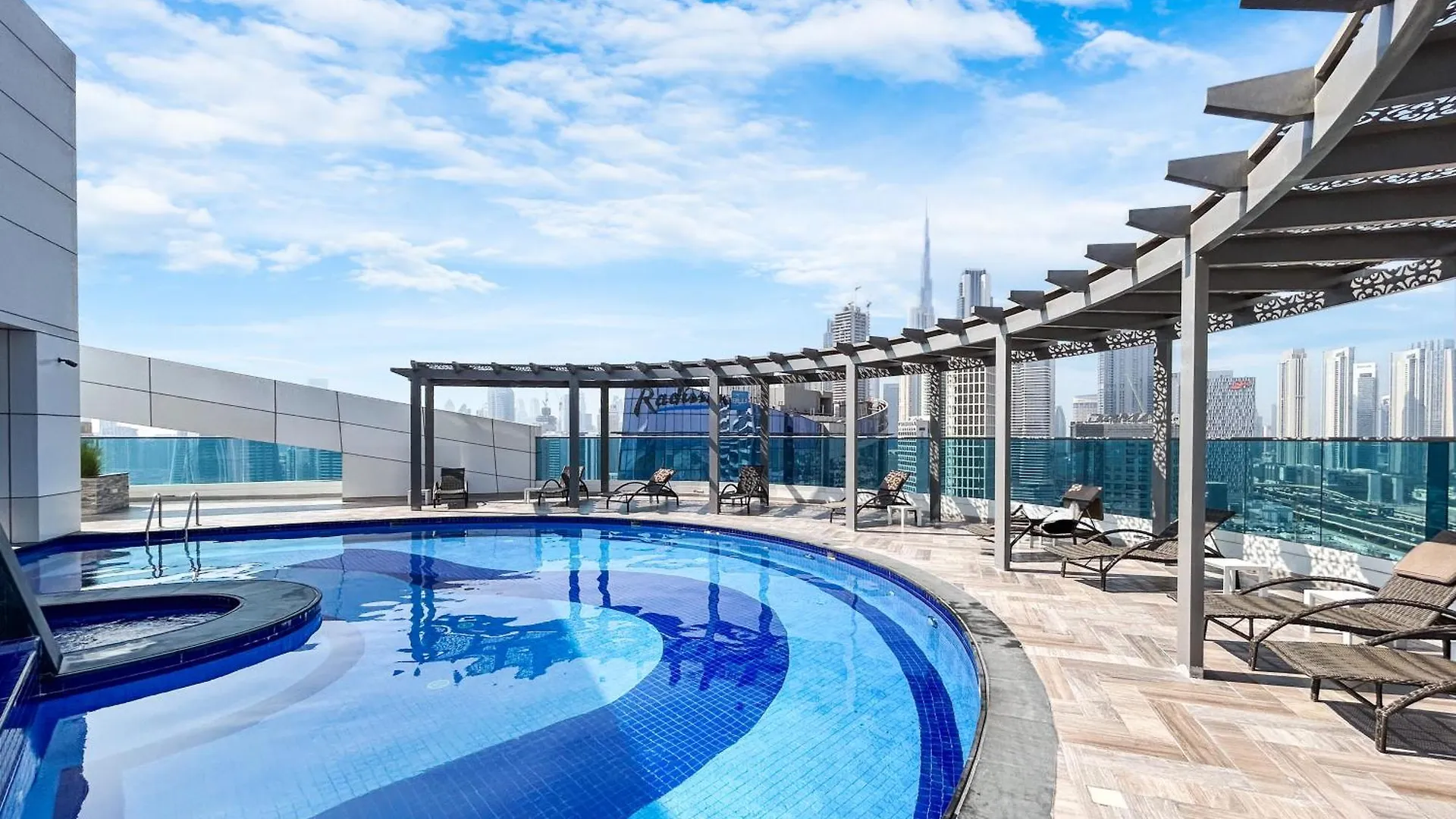 Nicely Furnished Home In The Heart Of Business Bay Dubai